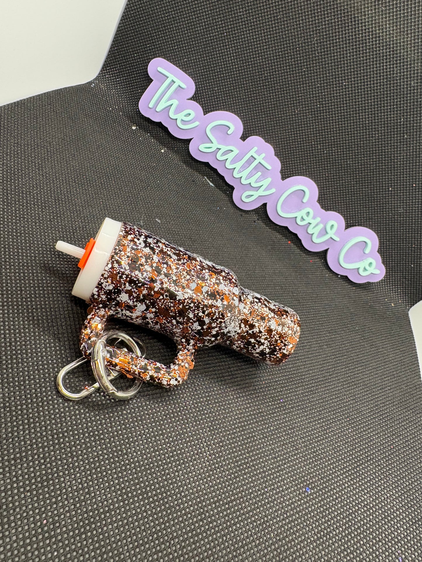 Mini 40oz Chapstick Holder (Sassy Cow)