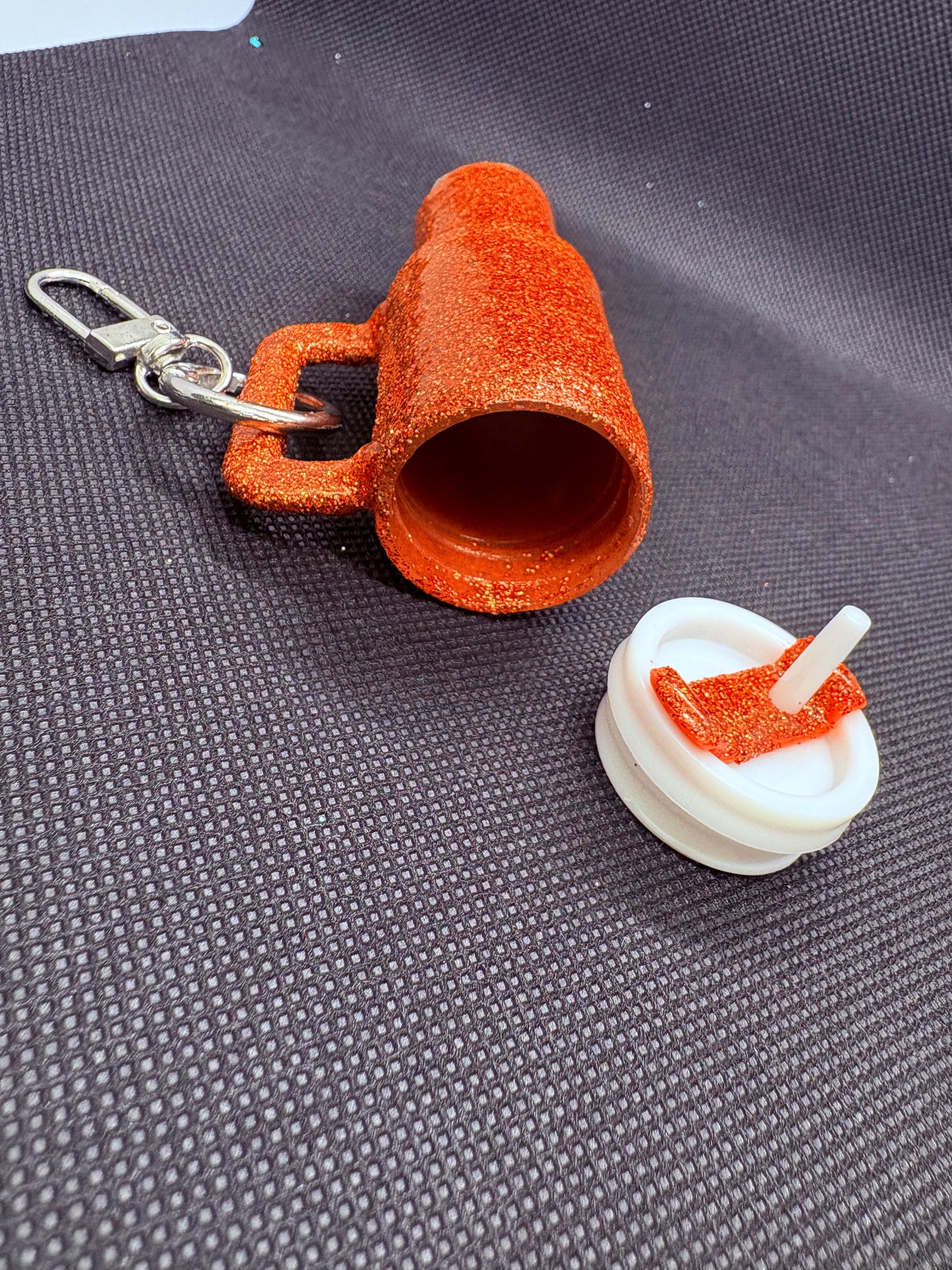Mini 40oz Chapstick Holder