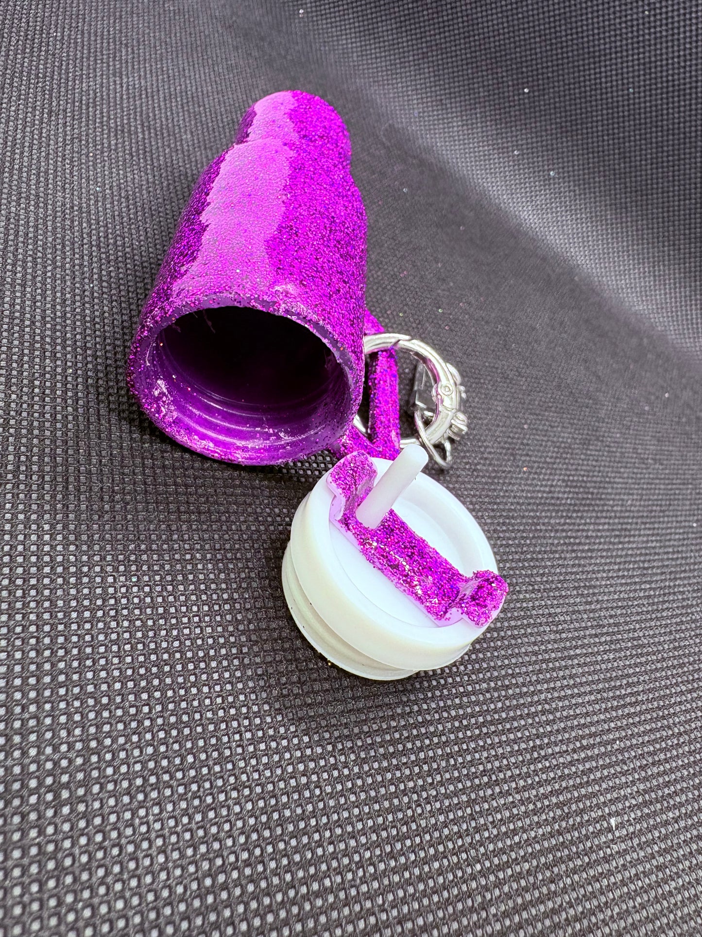 Mini 40oz Chapstick Holder