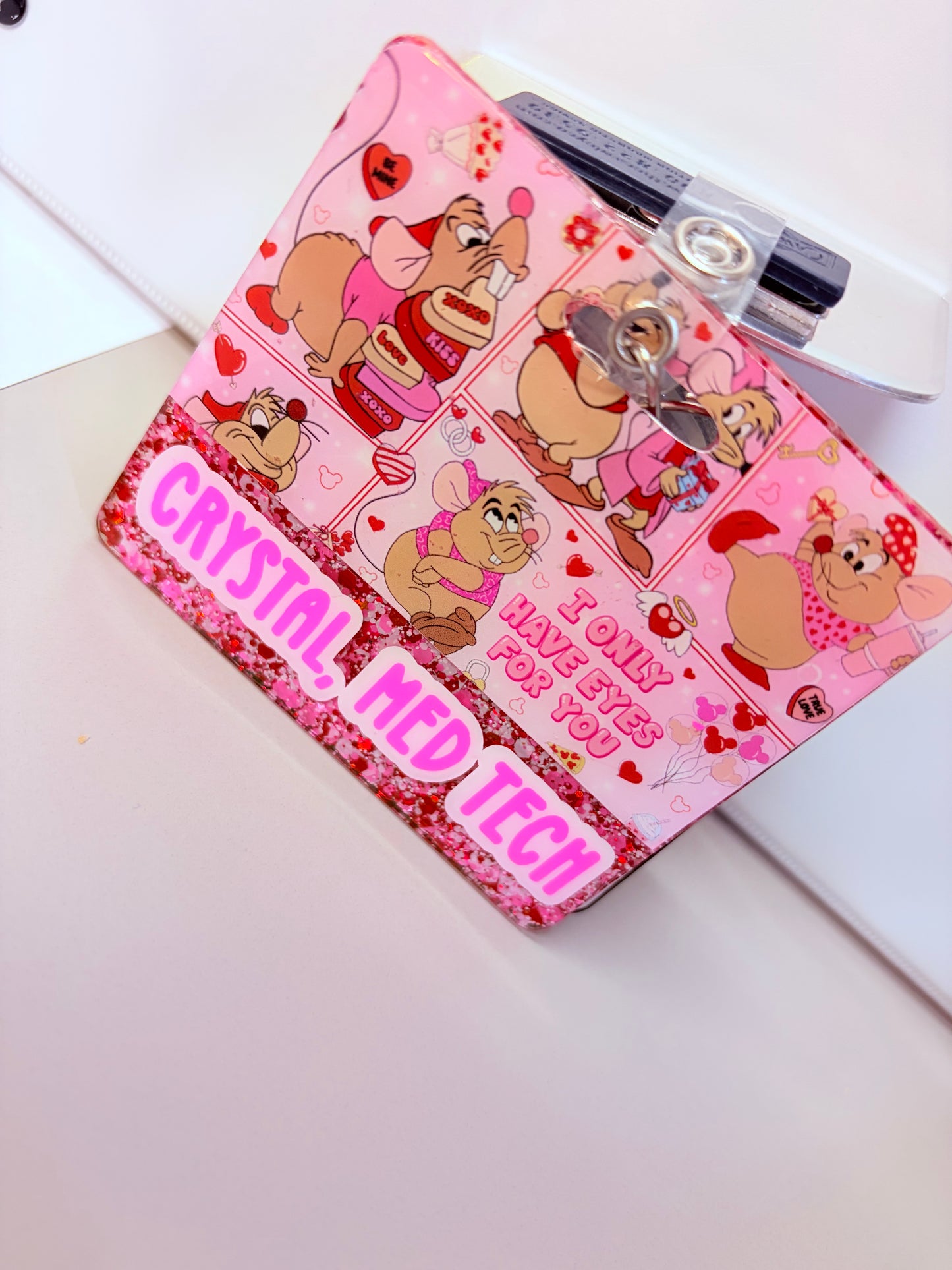 Gus Gus Valentines Day Badge Buddy