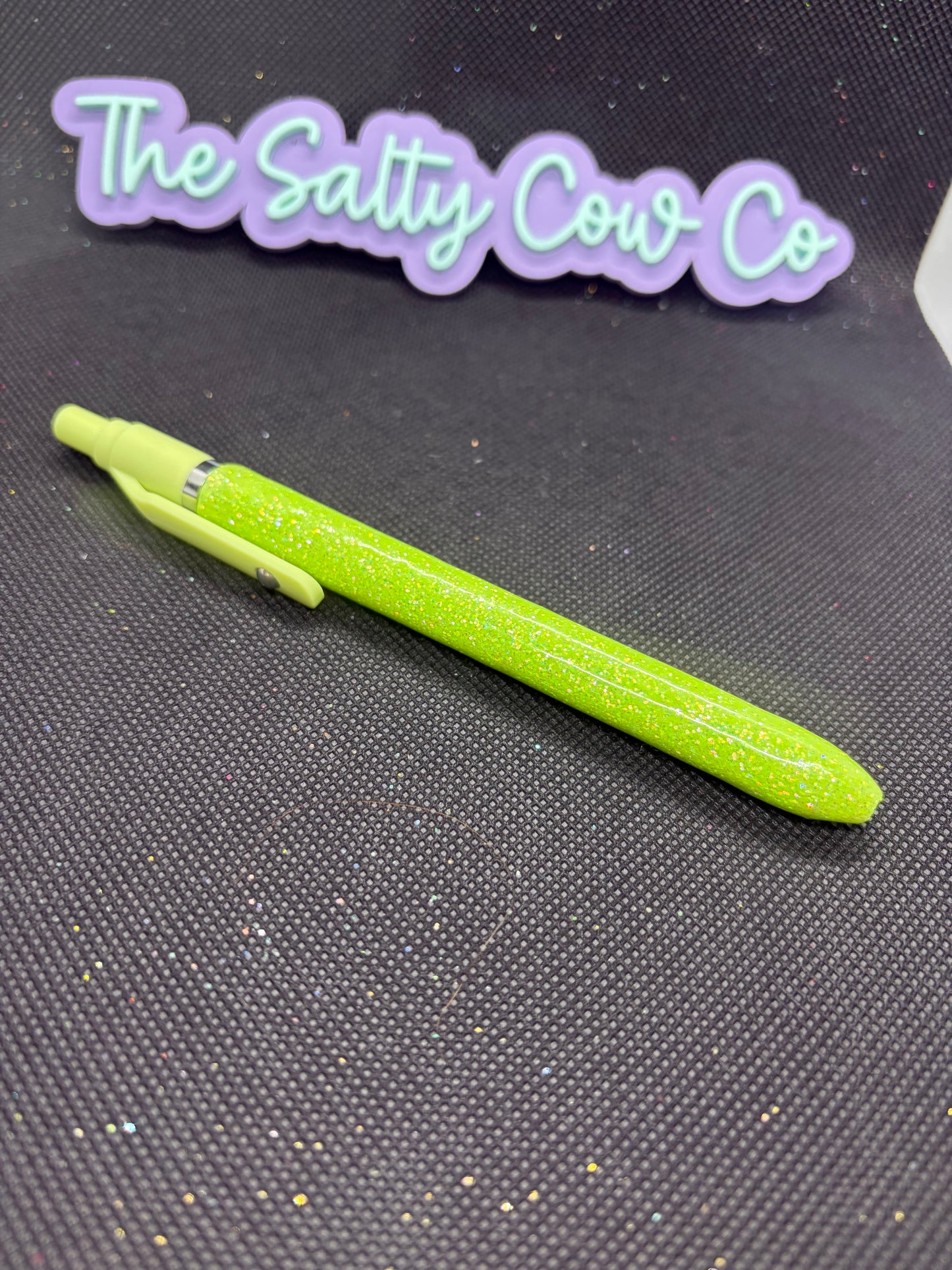 Salty Fidget Pen (Pyrex)